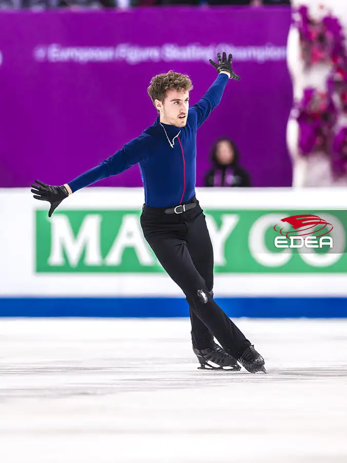 Ice Gallery Skates U.S.